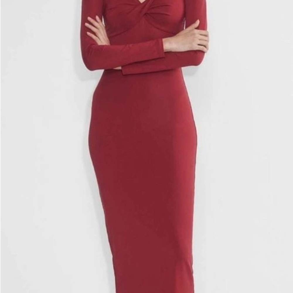 Aritzia Crimson Long Sleeve Dress